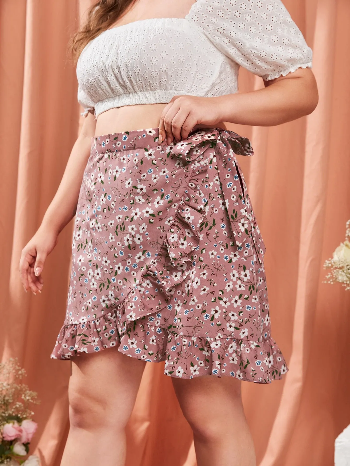 All Over Print Wrap Short Plus Size Skirt