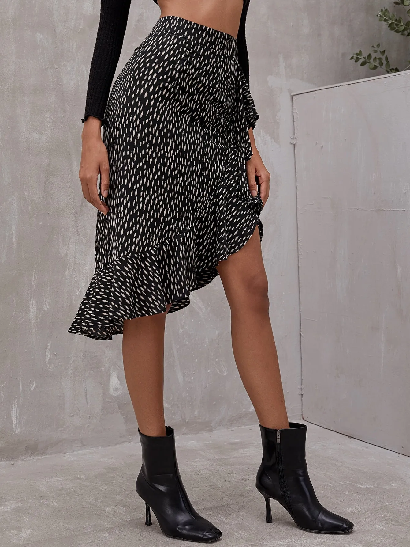 Casual All Over Print Asymmetrical High Waist Short Women Skirt