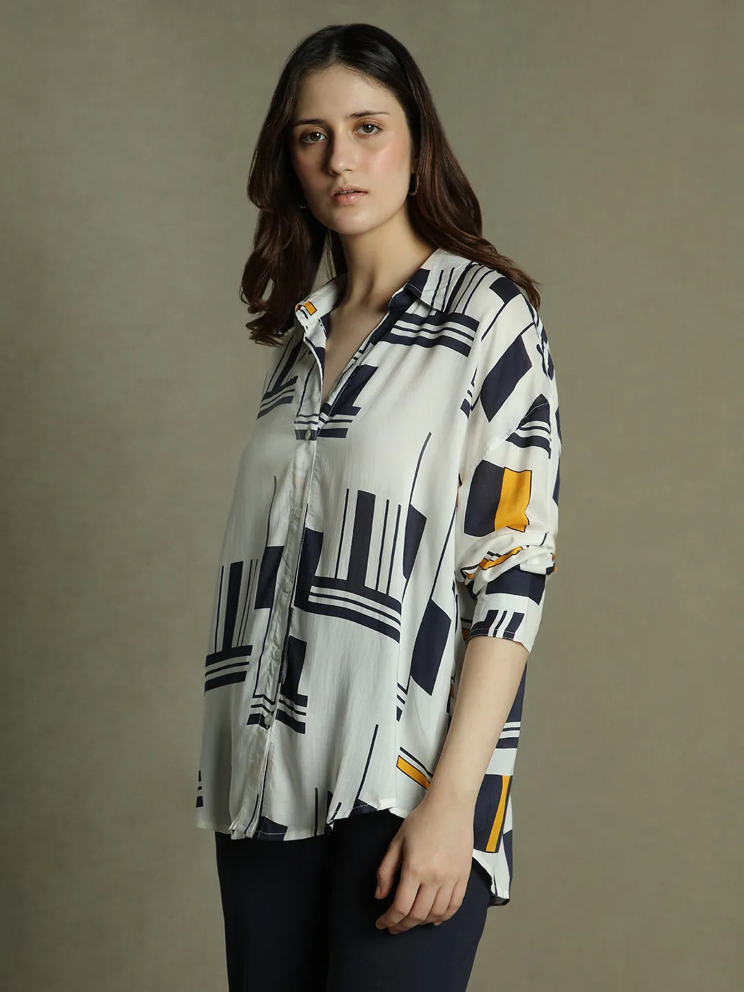 DL Woman White Abstract Print Collared Cotton Shirt