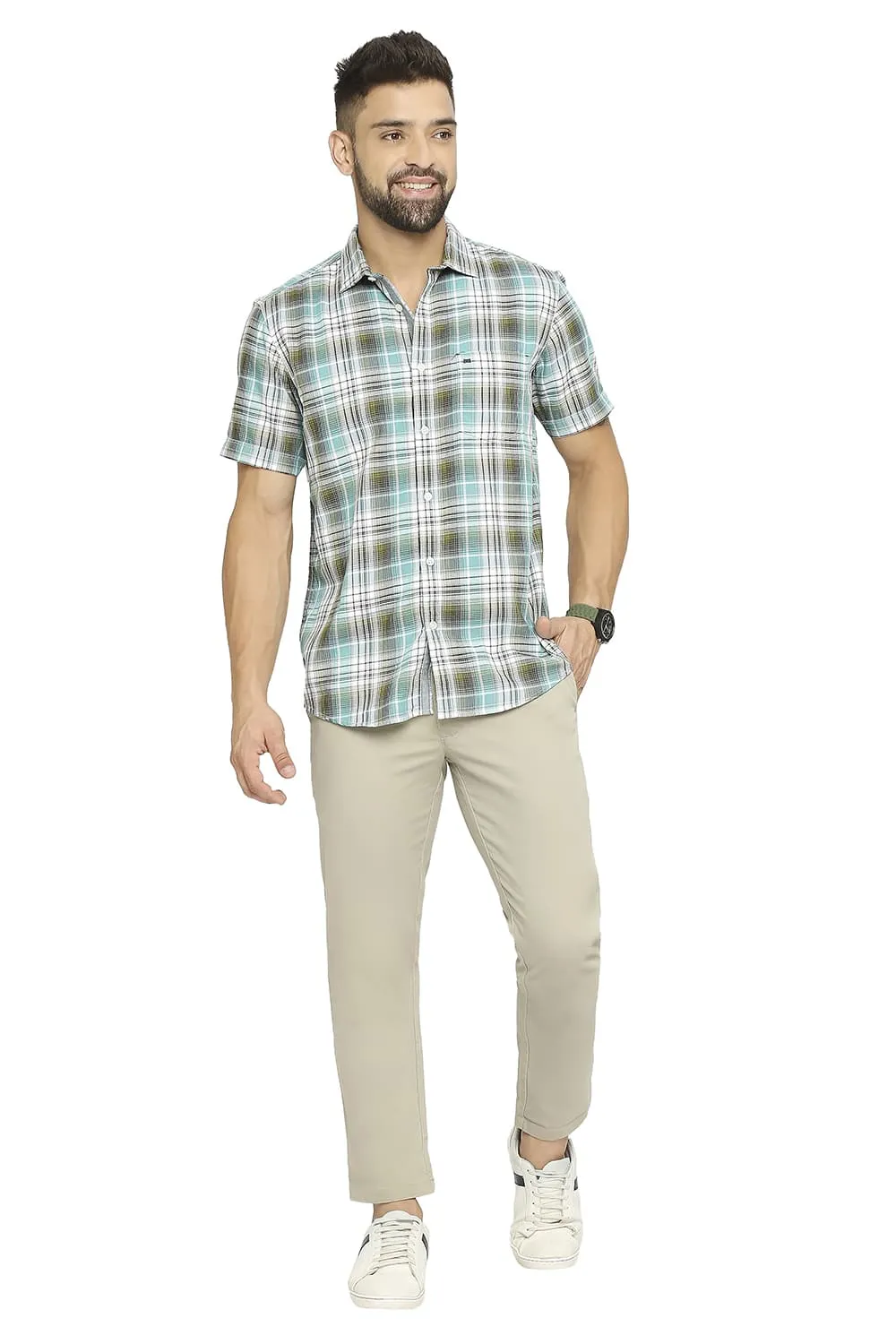 Slim Fit Cotton Polyester Twill Checks Halfsleeves Shirt