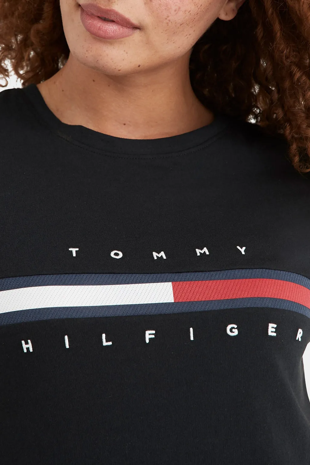 Tommy Hilfiger - Essential Flag Stripe T-shirt