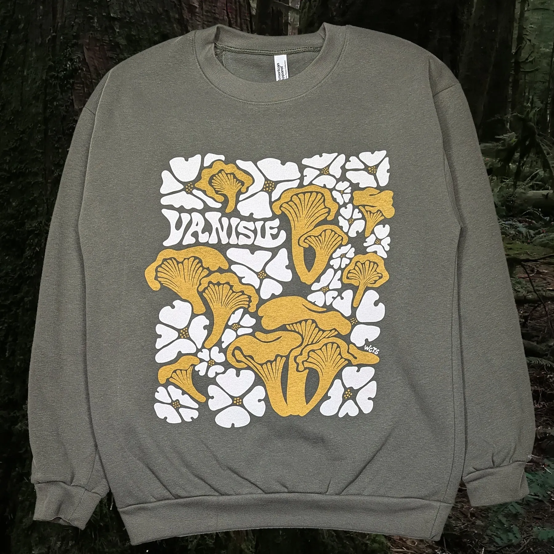 Womens Retro Shrooms fleece crewneck sweater